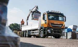 Iveco Stralis X-WAY 400 6x2 Crane 2017 года